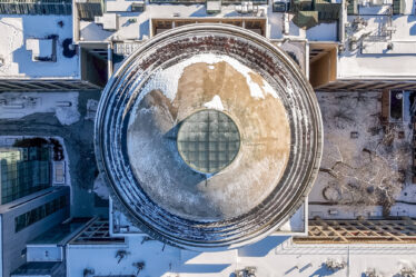 overhead image of MIT dome