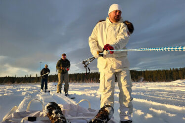 US Army Major Mathew Hefner training in Norway with Fiber computer base layer.