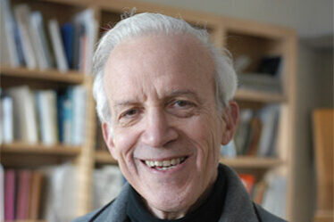 headshot of Daniel Kleppner